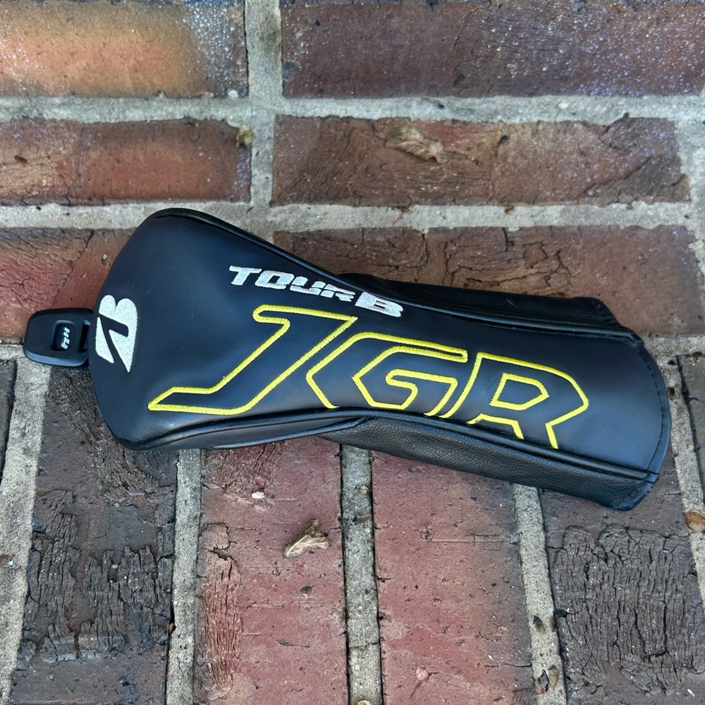 Bridgestone TOUR B JGR Driver Head Cover Golf Club